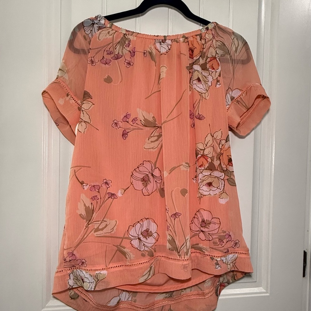 NWT St. John’s Bay Floral Blouse Medium Peach Sheer Top Boho Lightweight - Picture 3 of 6